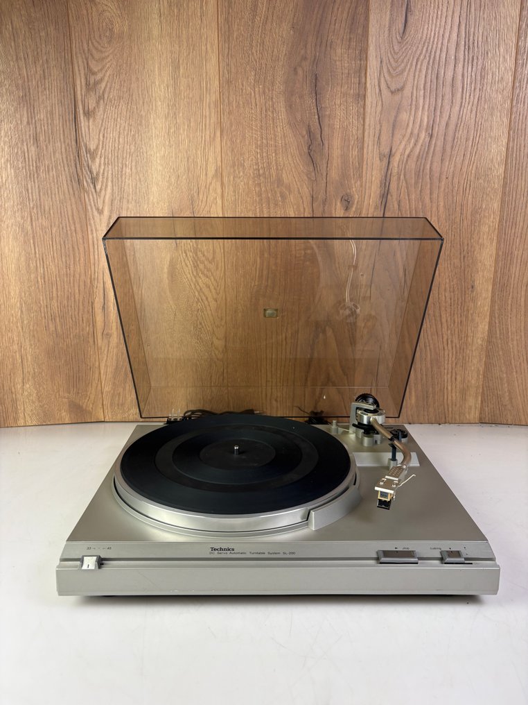 Technics - SL-200 Pladespiller sæt #1.0