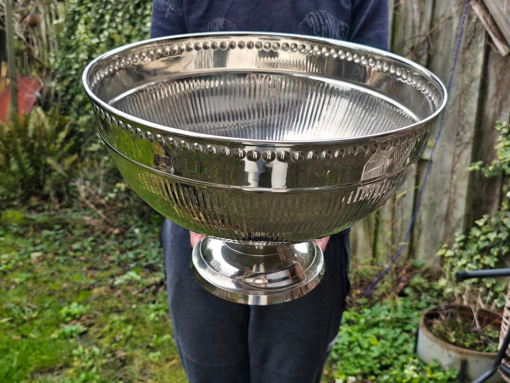 酒柜 -  XXL 模型配备珠链，适合超过五瓶 - 铜镀银或镀铬 - 复古 Groot 模型 #3.2