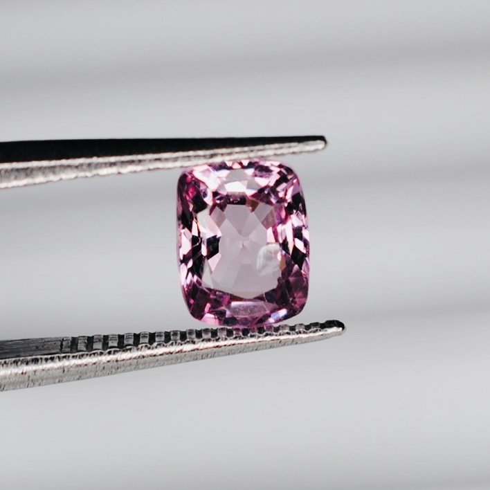 Nincs minimálár Rózsaszín, Lila Spinell  - 1.17 ct - Nemzetközi Gemmológiai Intézet (IGI) #1.0