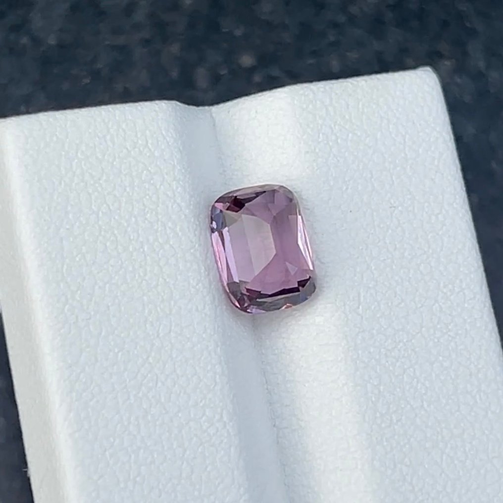 沒有保留價 粉色, 紫色 尖晶石  - 2.36 ct - 國際有色寶石協會 (ICA GemLab) - 精美色调 #4.3