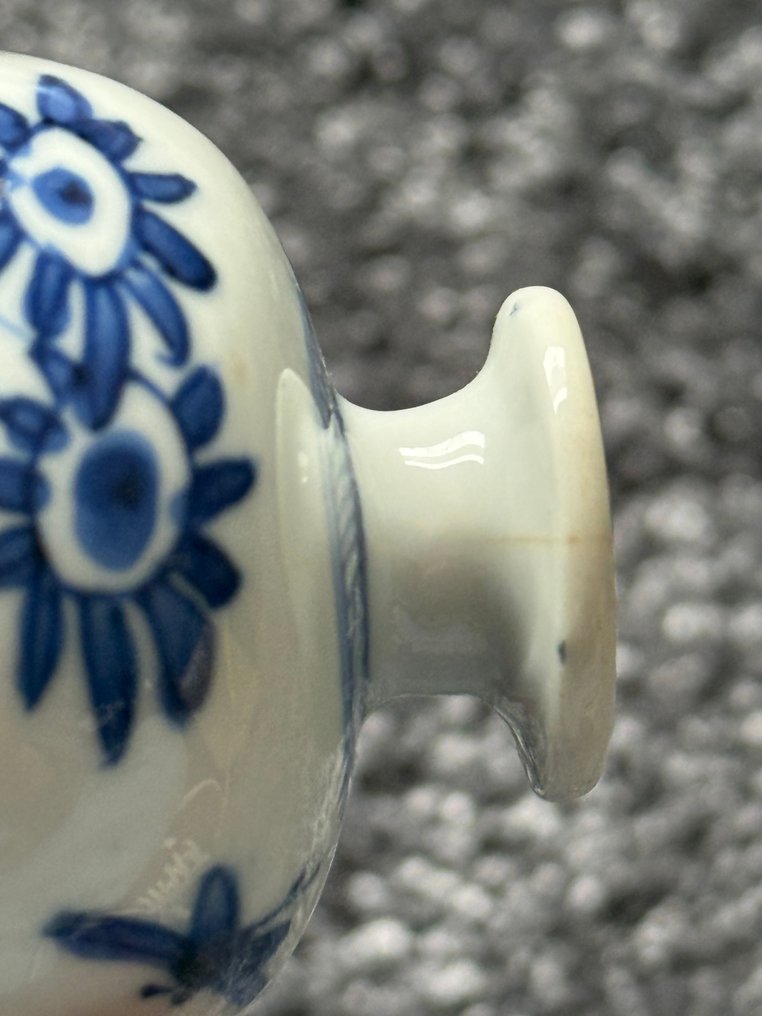 Vase - Porcelæn - Kina - Kangxi (1662-1722) - Sjælden model! (Ingen mindstepris) #4.3