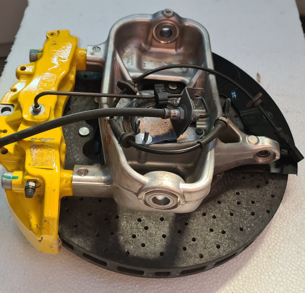 Ανταλλακτικό αυτοκινήτου - Ferrari - Modulo ruota FERRARI CALIFORNIA CCM wheel module Brake front disc and caliper - After 2000 #2.1