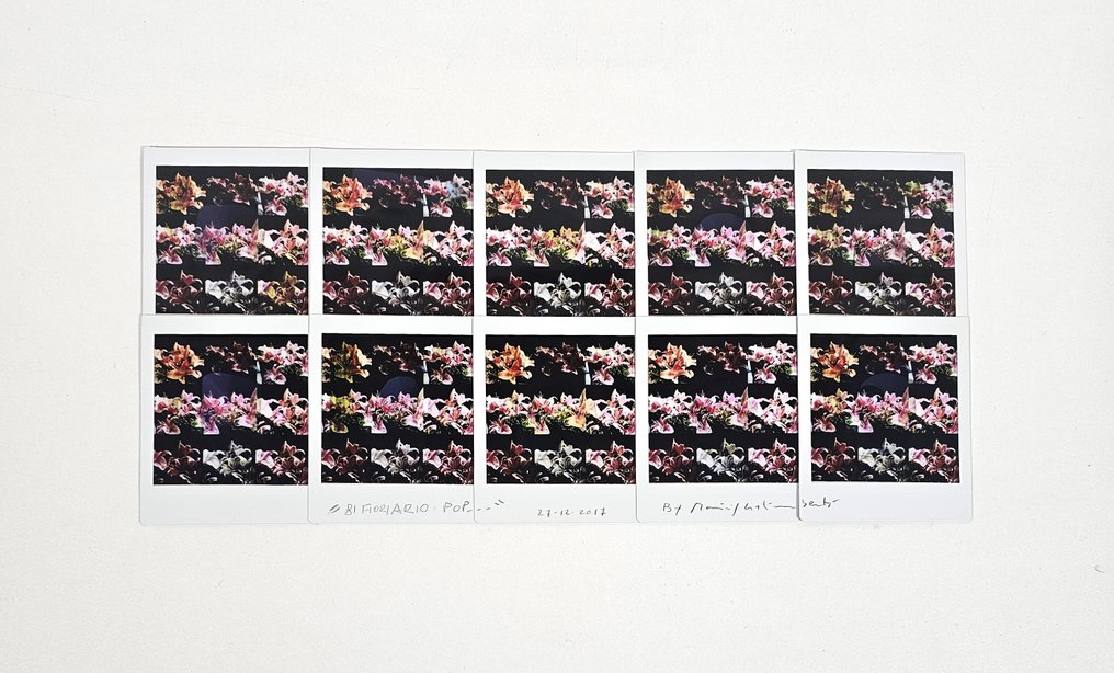 Maurizio Galimberti (1956–) - Bifiorario Pop #2.1