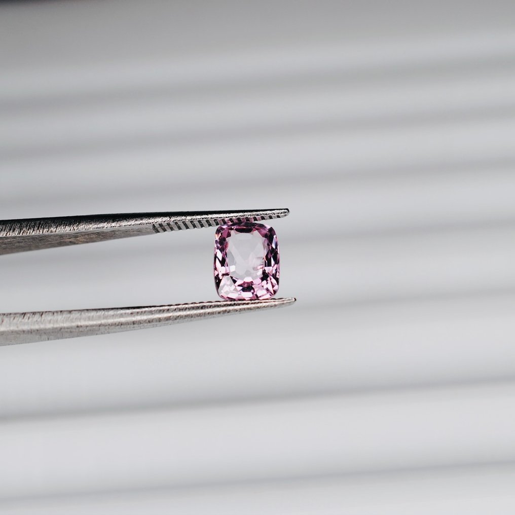 Nincs minimálár Rózsaszín, Lila Spinell  - 1.17 ct - Nemzetközi Gemmológiai Intézet (IGI) #4.3