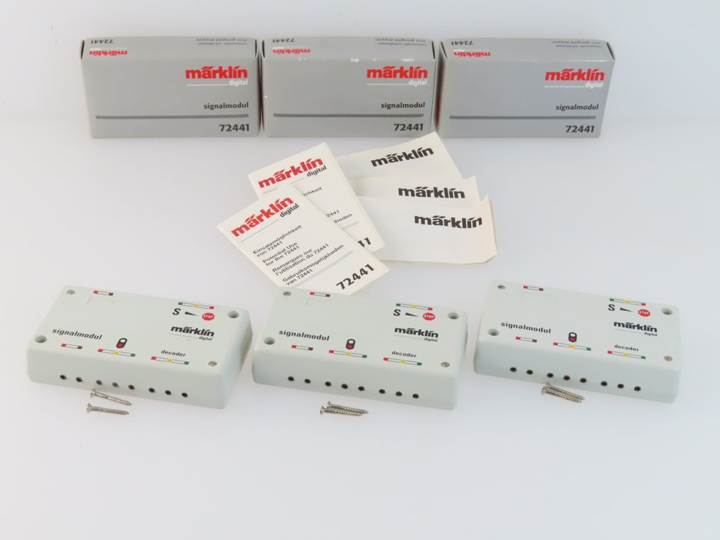 Märklin H0 - 72441 - Unité de commande numérique (3) - 3x module de freinage numérique avec connexion pour signal lumineux. #1.0