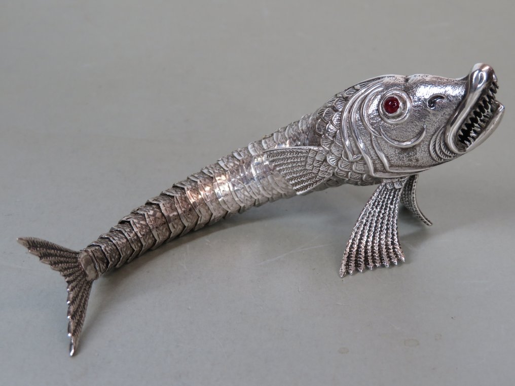 Roof(vis) met scherpe tanden - Centrotavola - .915 argento #4.3