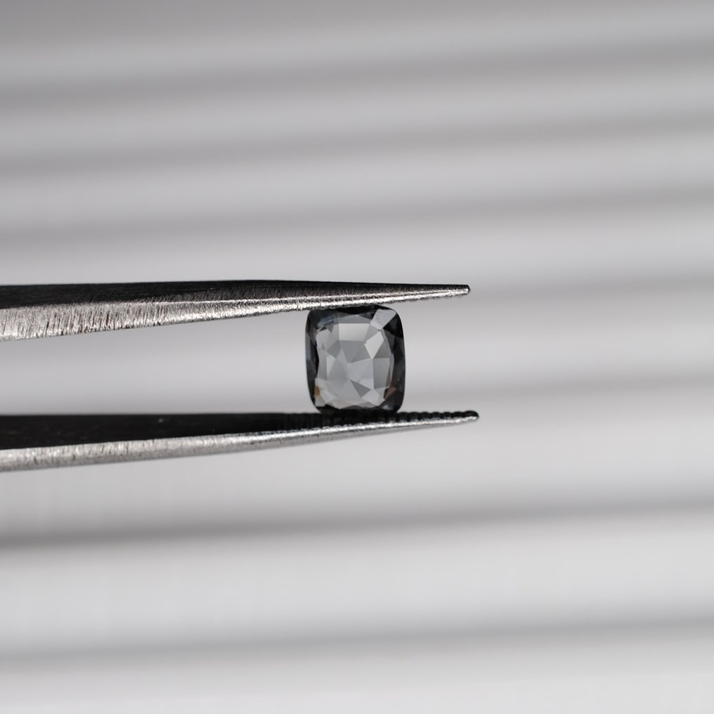 Zonder minimumprijs Grijs, Blauw Spinel  - 1.18 ct - International Gemological Institute (IGI) #4.3