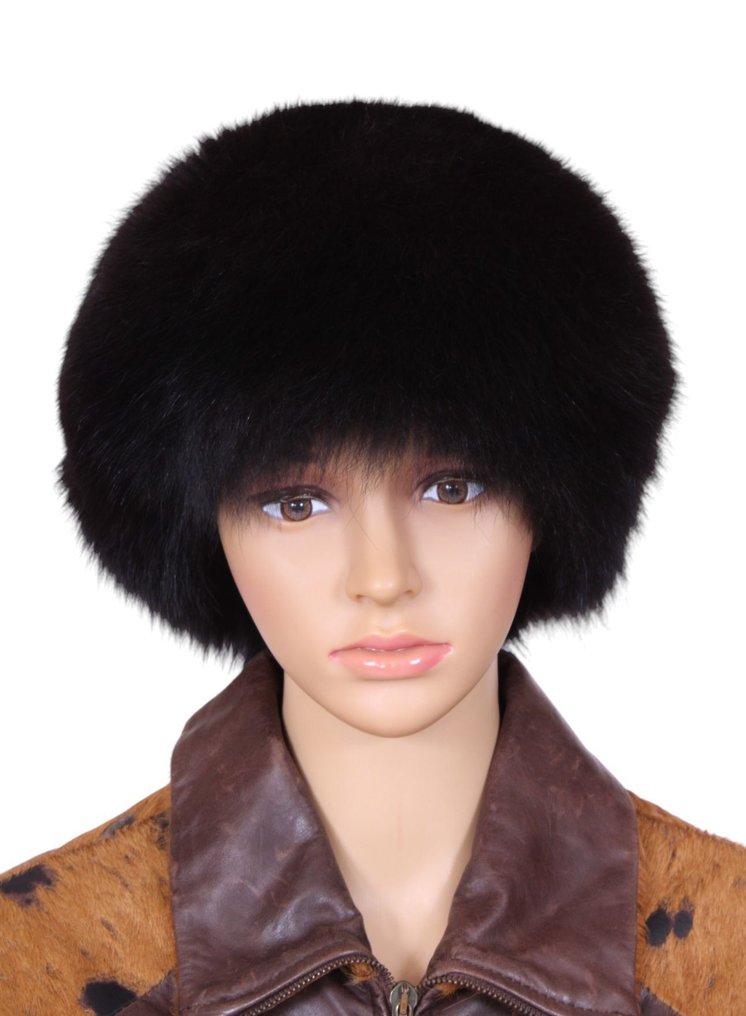 Artisan Furrier - Sombrero (1) - Zorro #1.0