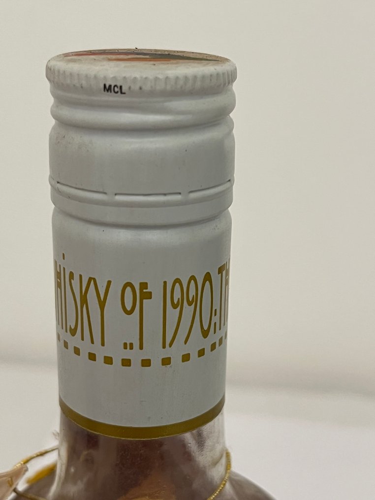 Whyte & Mackay The Whisky of 1990 - 75cl #3.2