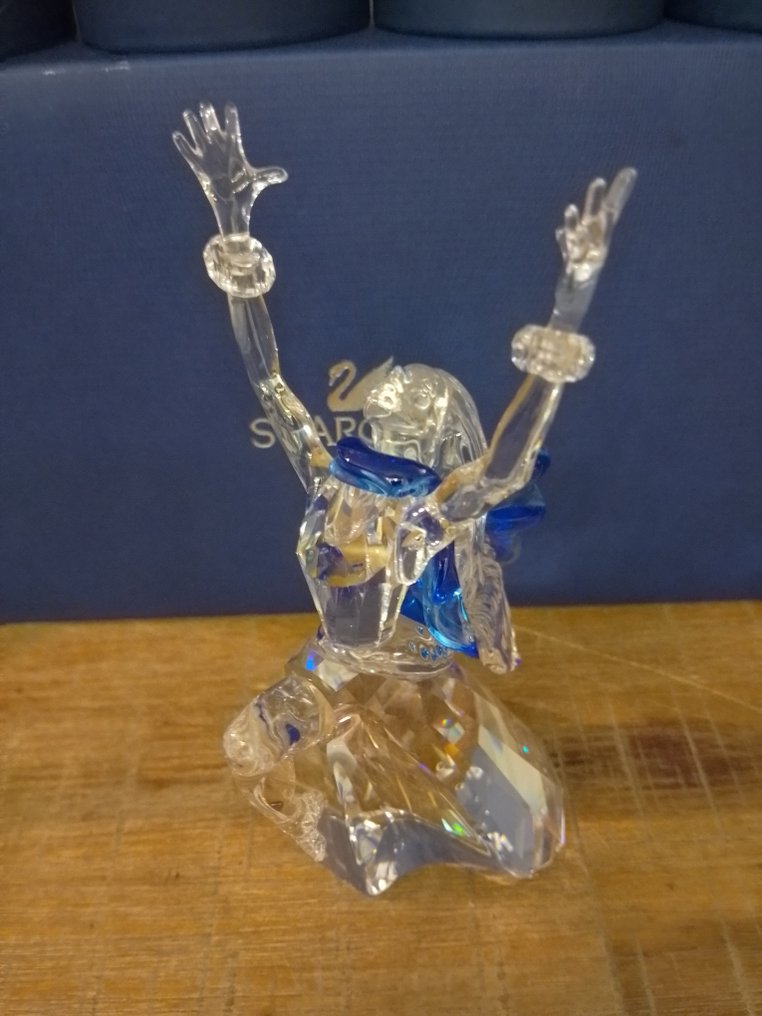 Swarovski - Figurine - SCS - Annual Edition 2002 - Isadora - 279648 - Box + Certificate - Crystal #4.3