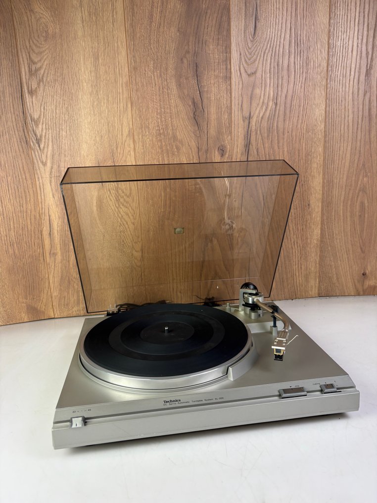 Technics - SL-200 Pladespiller sæt #1.0