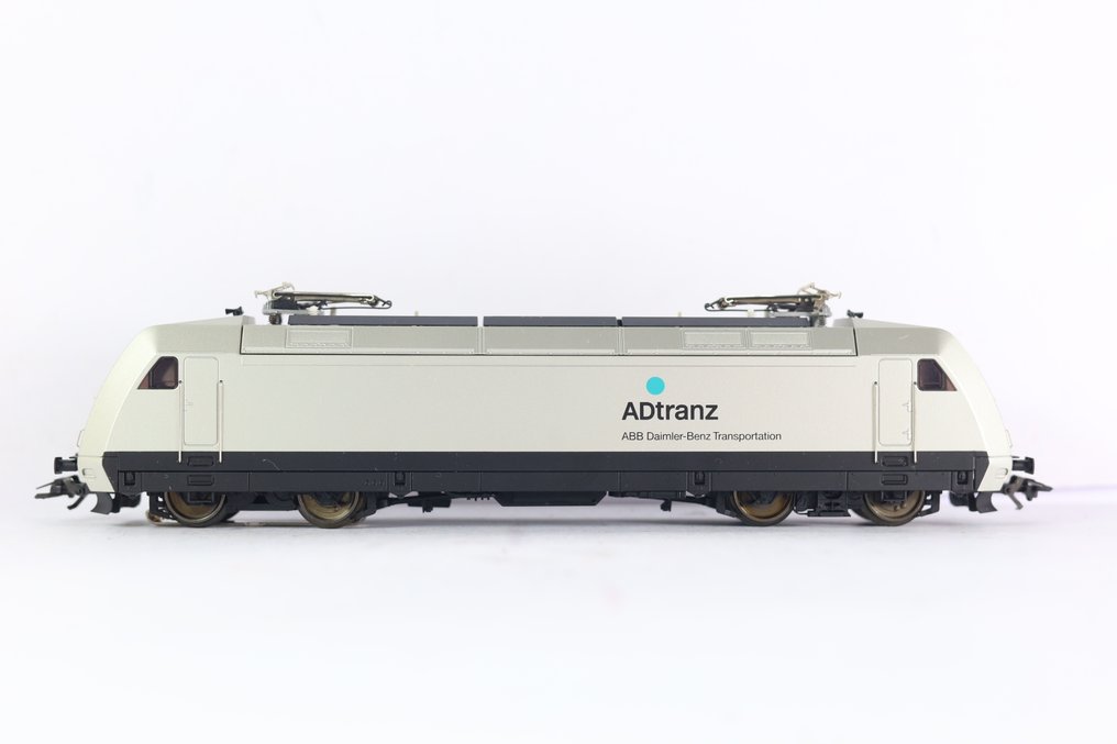 Märklin H0 - 34370 - Locomotora eléctrica (1) - BR 101, Prototipo "ADTRANZ" - DB #3.2