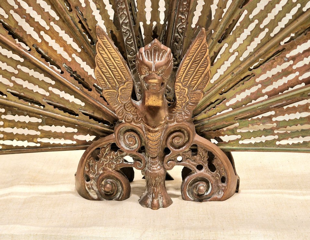 Parascintille a coda di Pavone - Schermo per camino pieghevole - Pejsetilbehør - Messing, Kobber #3.2