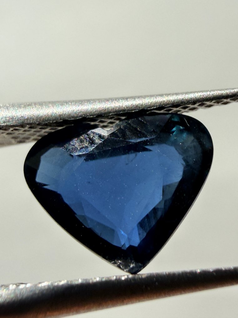Blue Sapphire  - 2.84 ct - Antwerp Laboratory for Gemstone Testing (ALGT) - Deep Blue #4.3