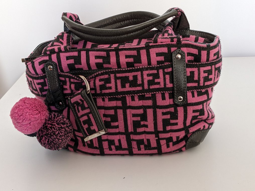 Fendi - Shopping Zip Code - Handbag #1.0