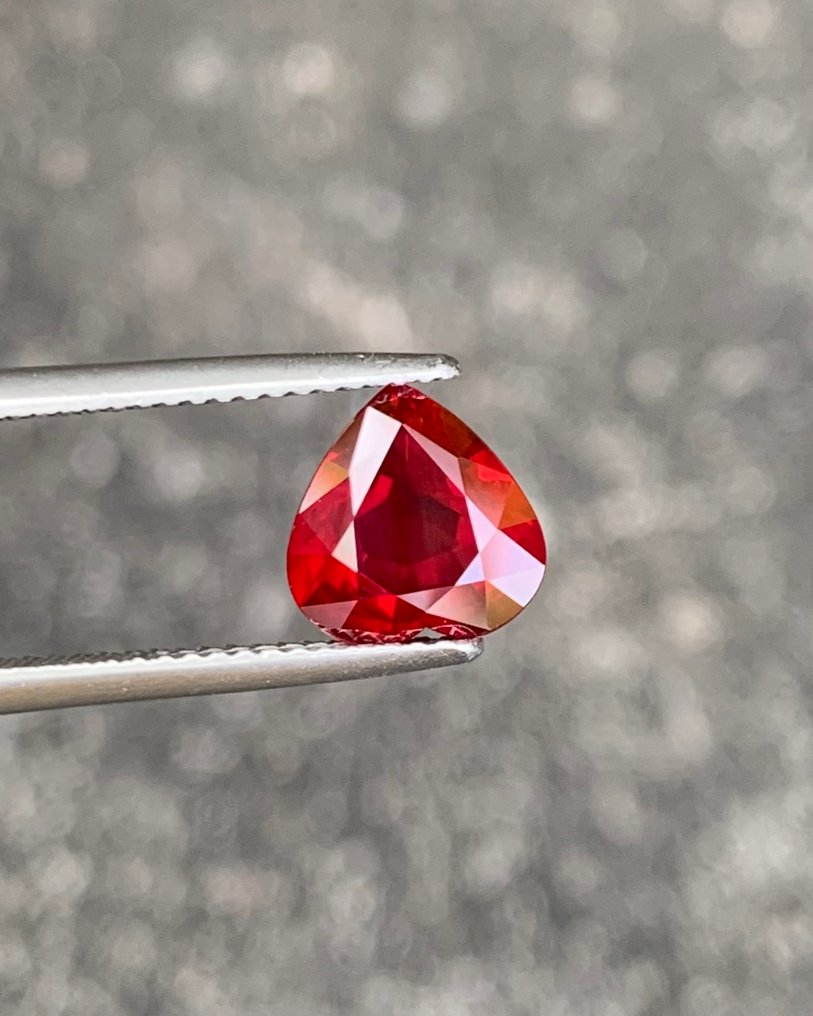 1 pcs  Κόκκινο Ρουμπίνι  - 3.07 ct - Gem research Swiss Lab (GRS) - Ζωνηκό κόκκινο φυσικό ρουμπί #3.2