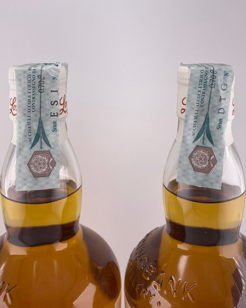 Longrow - 100 Proof Batch No. 1 & Peated  - b. 2025  - 70 cl - 2 flaskor #3.2
