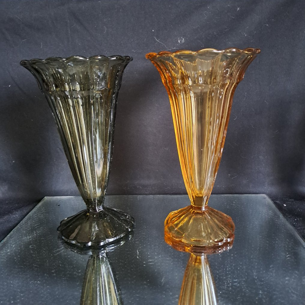 Jarrón (2) - Vidrio #1.0