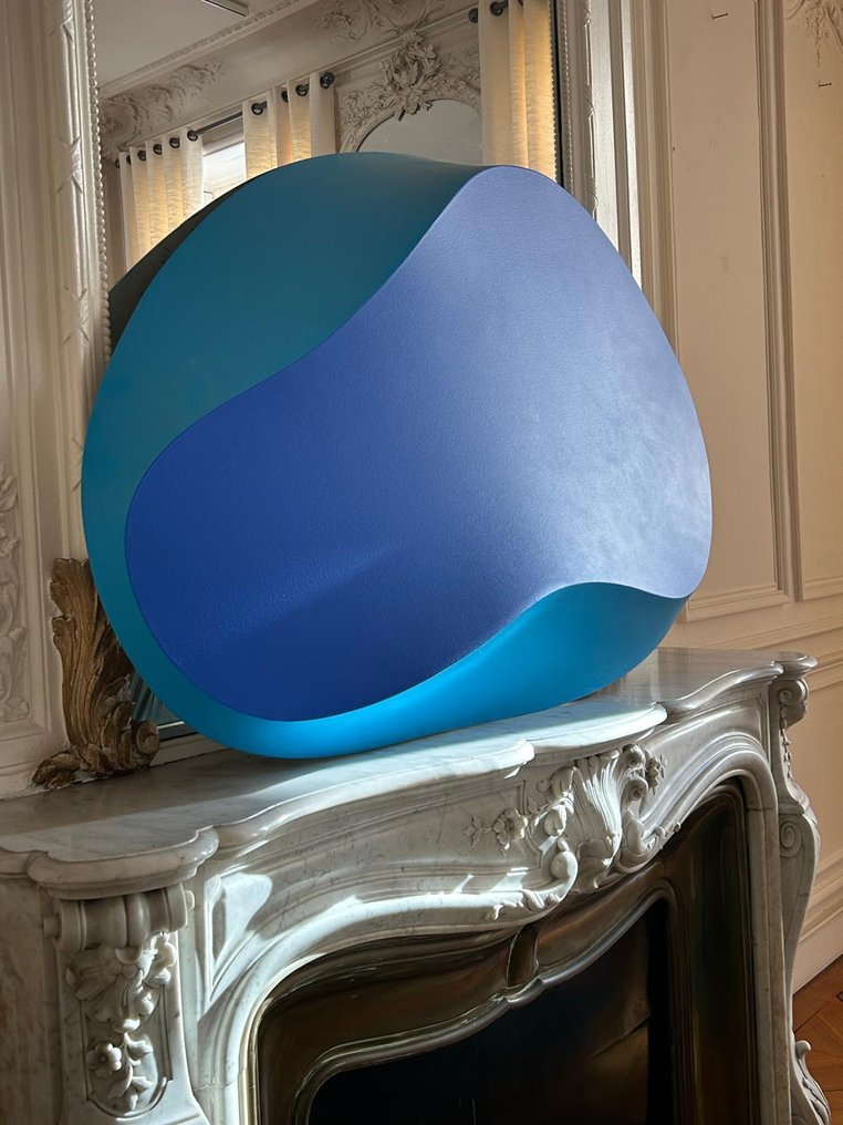 Jan Kalab (1978) - Melted Elipse (Blue) #3.2