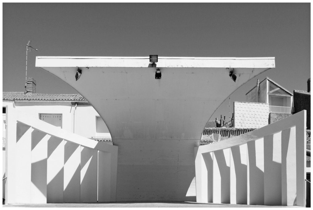 Bernd Lieven - KONZERTMUSCHELN At. No.VII #2.1