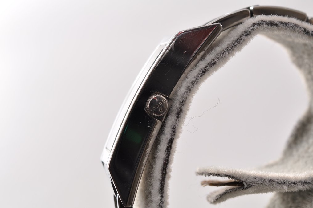 Gucci - 110 - Nincs minimálár - Női - 2000-2010 #3.2