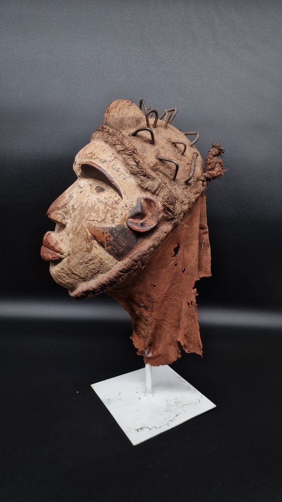 MASQUE YOMBE - Bakongo - 刚果（金）  (没有保留价) #3.2