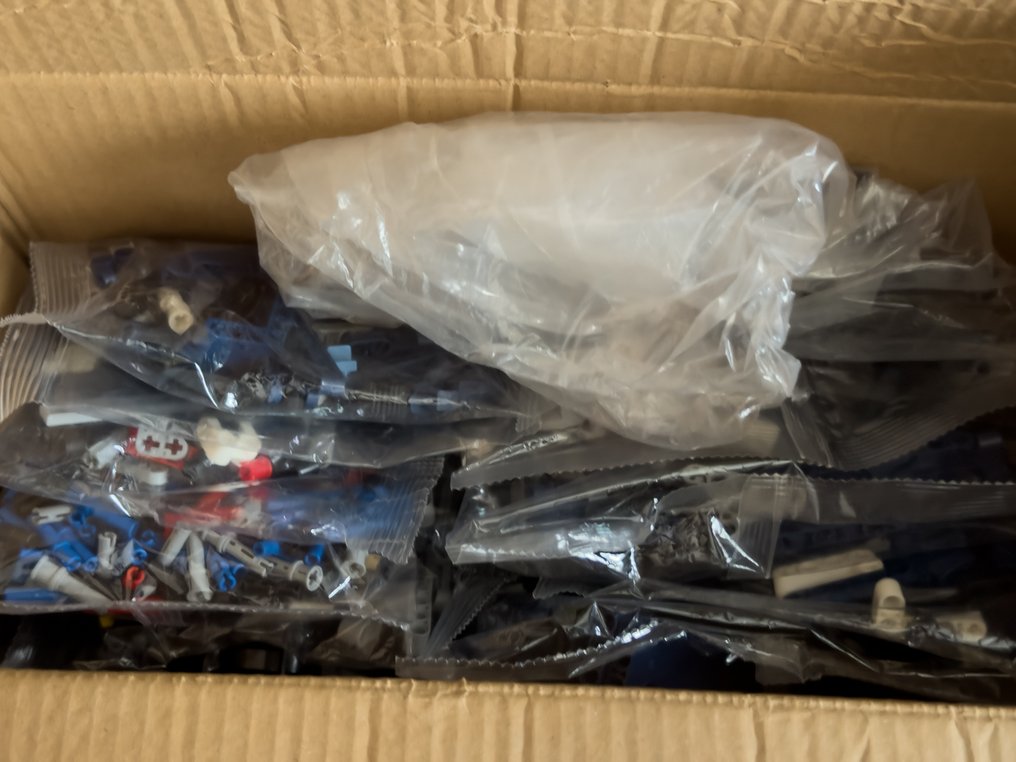 Modèle réduit  (2) - Ford GT GEEN LEGO - Compatible avec Lego 42154 #4.3