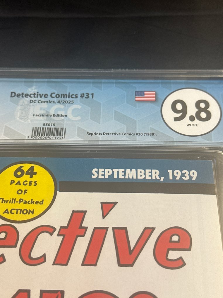 Detective Comics (Vol. 1) #31 - Batman Versus The Vampire - Facsimile Edition 2025 - EGC 9.8 - 1 Graded comic - First edition/reprint - 2025 #1.0
