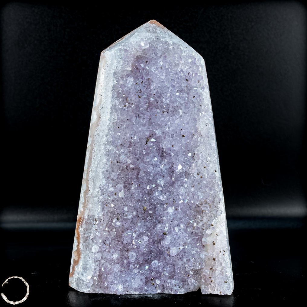 Achat obelisk with sparkling amethyst crystals – a harmonious natural artwork Masterpiece of Nature in highest quality- 695.73 g #1.0