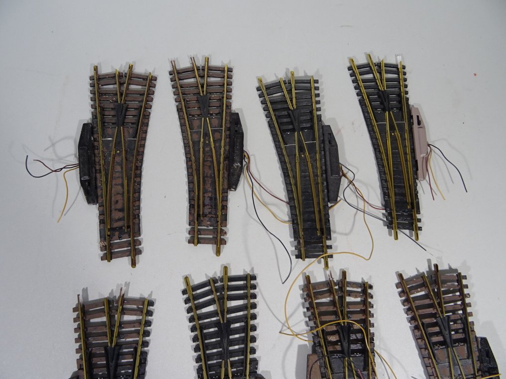 Fleischmann H0 - Tågset (11) - 11 växlar med elektrisk drivning #3.2