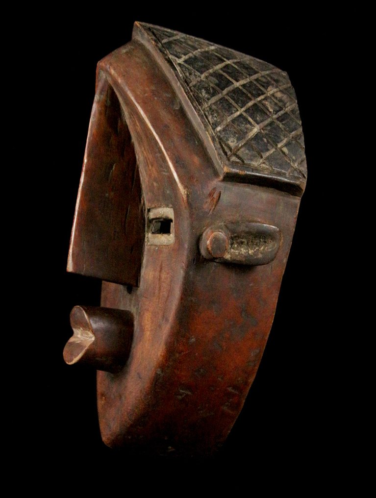 面具 - Lualwa - 刚果（金） #4.3
