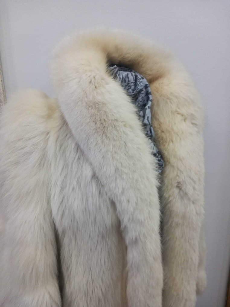 Artisan Furrier - Bunda #1.0