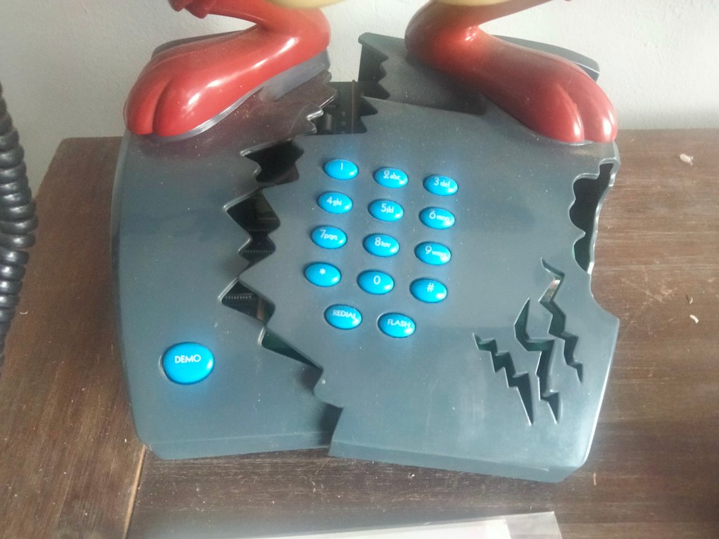 Tasmanian devil - 1 Telephone - TeleMania - 1990 #3.2