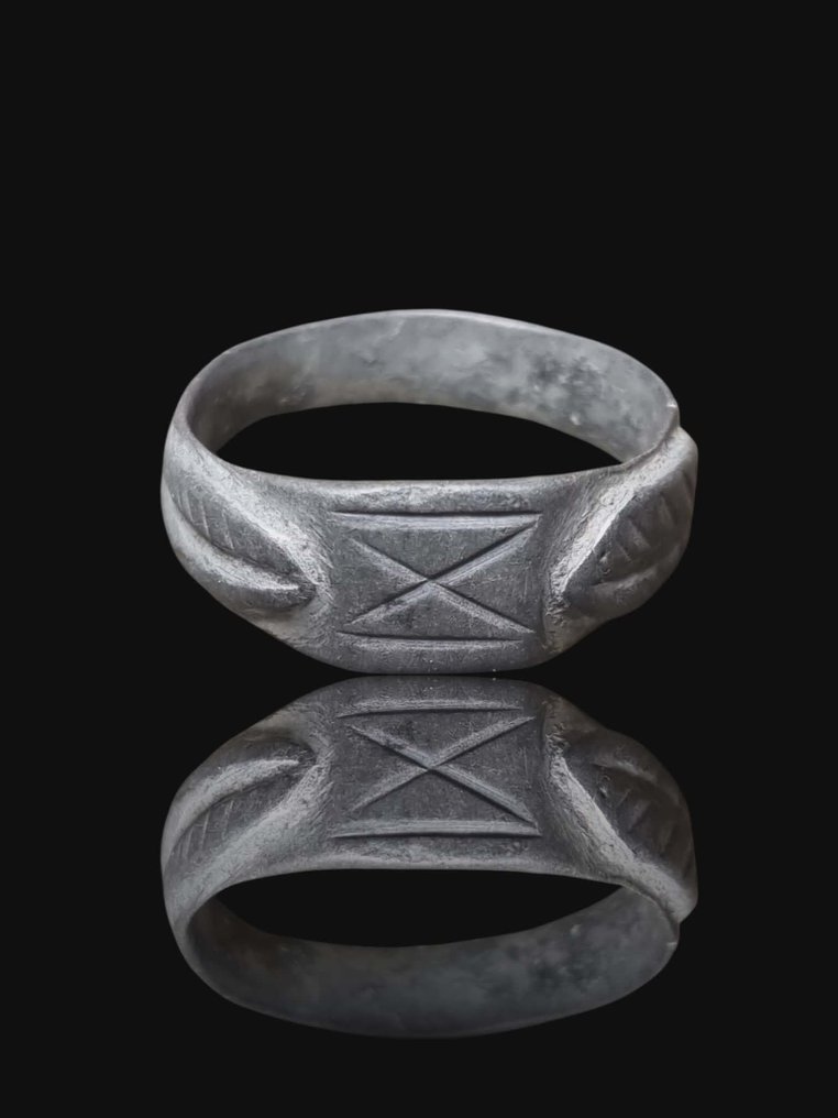 Medieval, Epoca Cruciaților Argint, Sigiliu uimitor și rar Inel (Fără preț de rezervă) #1.0