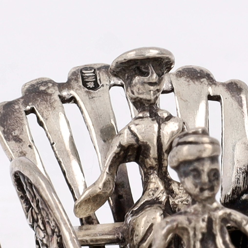 NO RESERVE - J. Niekerk - Rijtuig - Miniature figure - .835 silver #4.3