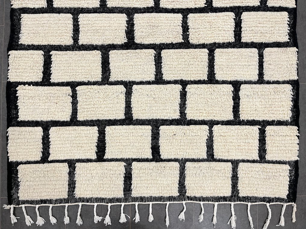 Berber, Handgefertigter Berberwollteppich. - Teppich - 256 cm - 154 cm - Dicke und weiche Wolle #2.1