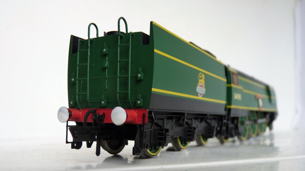 Hornby 00 - R2692 - 連煤水車的蒸汽火車 (1) - 配有原装盒子和泡沫内衬。DCC ready。部件散装可见。 - British Rail #4.3