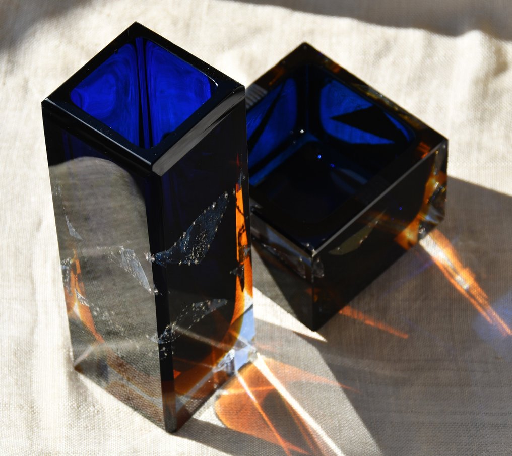 Exbor Studios - Pavel Hlava - 花瓶 (2) -  夜空 - 彩色玻璃 #1.0