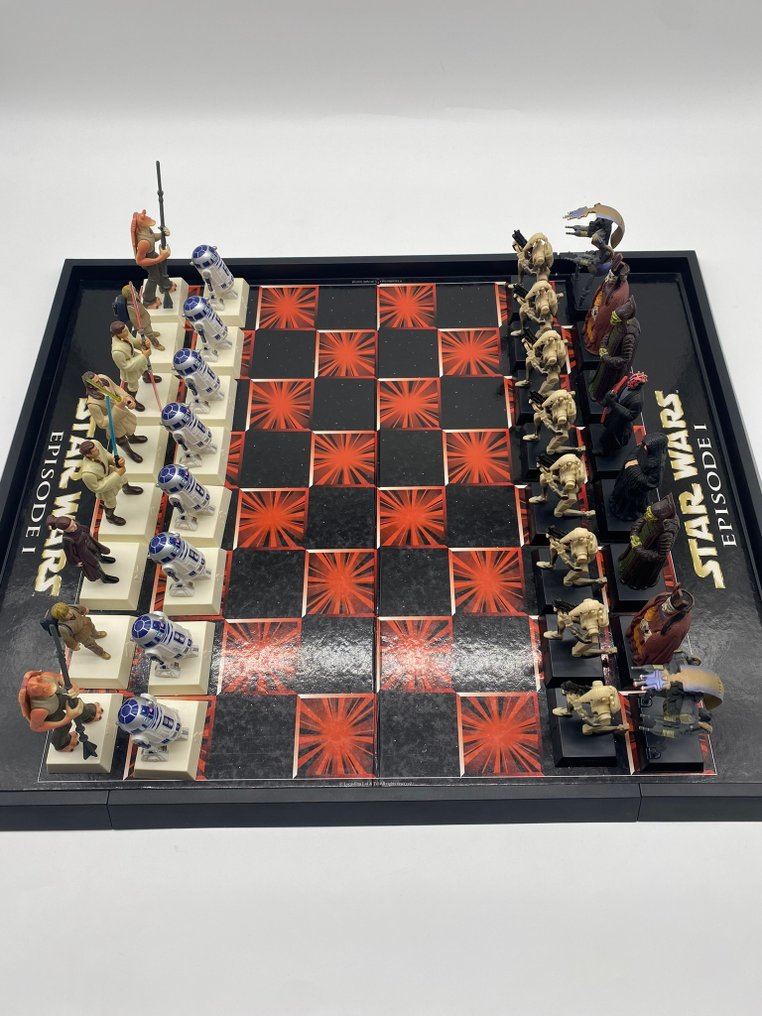 Lucas Film - Chess set - Jeu d'échecs 3D Star Wars vintage Episode 1 - Plastic #1.0