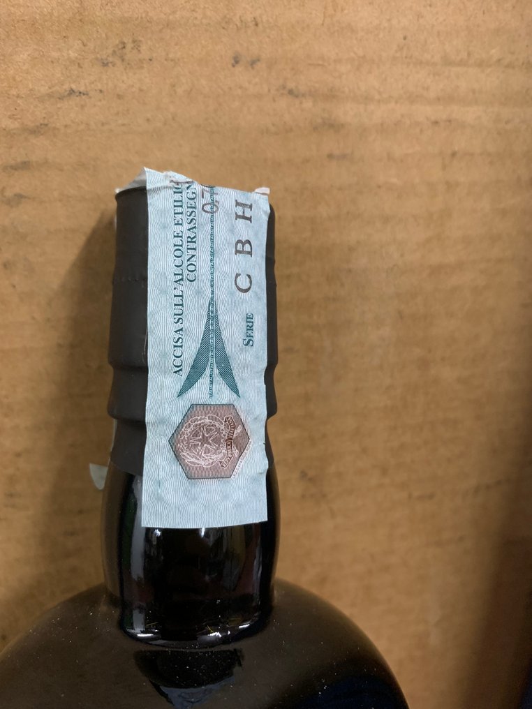 Caroni 1996 Velier - 35th Release - Trespassers   - b. 2016  - 70厘升 #3.2