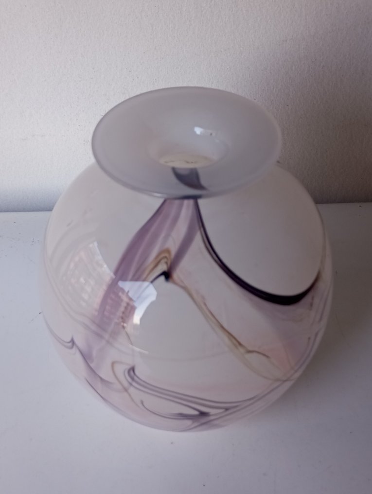 Vase - signed glass - Anthony Stern #1.0