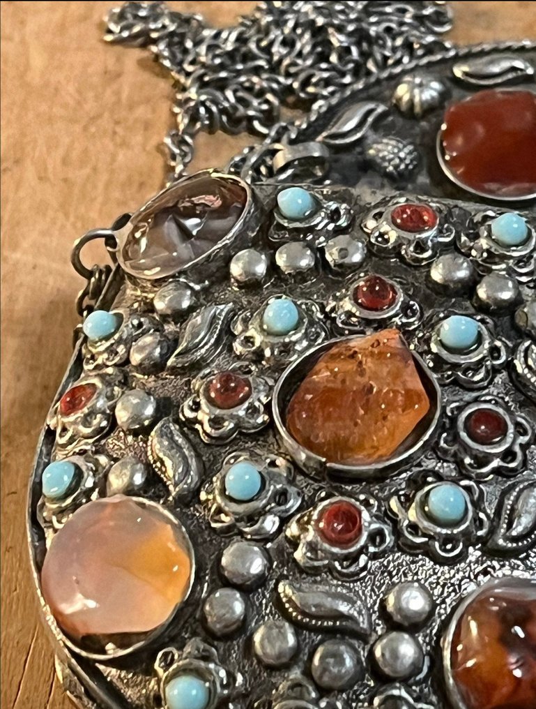 Marokkolainen kaulakoru, islamilainen taide, itämainen taide 1800- ja 1900-lukujen välillä. - orientalisti #3.2