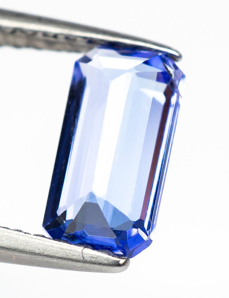 Senza prezzo di riserva Tanzanite  - 0.96 ct - Bellerophon Gemlab - Blu violaceo #3.2