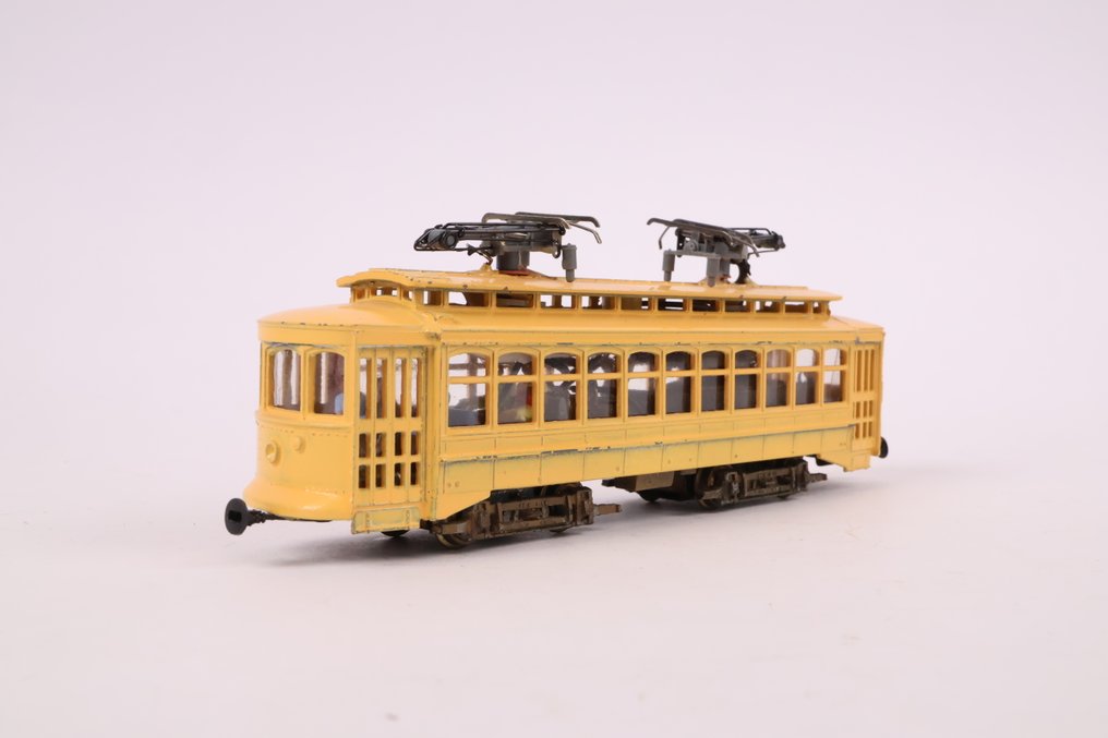 Zelfbouw H0 - Modeltram (1) - Naar Amerikaans voorbeeld #1.0