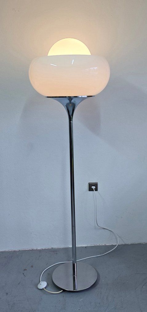 Meblo - Harvey Guzzini - Floor lamp - Jadran - Opaline glass, Acrylic - Guzzini Meblo Jadran #3.2