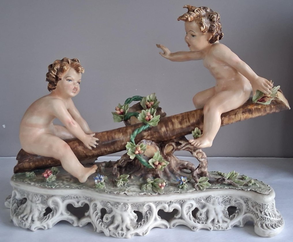 Carlo Mollica - Άγαλμα, Putti - 44 cm - Βισκί - κεραμικό λούστρο #1.0