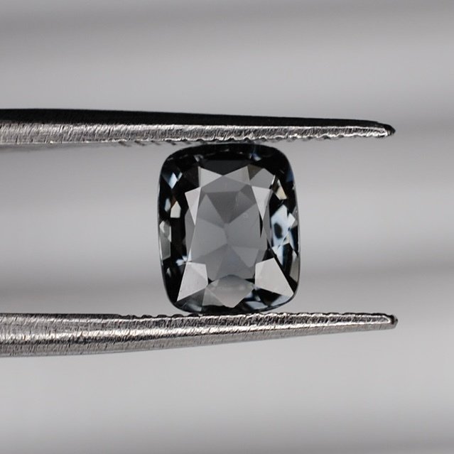 Zonder minimumprijs Grijs, Blauw Spinel  - 1.18 ct - International Gemological Institute (IGI) #1.0