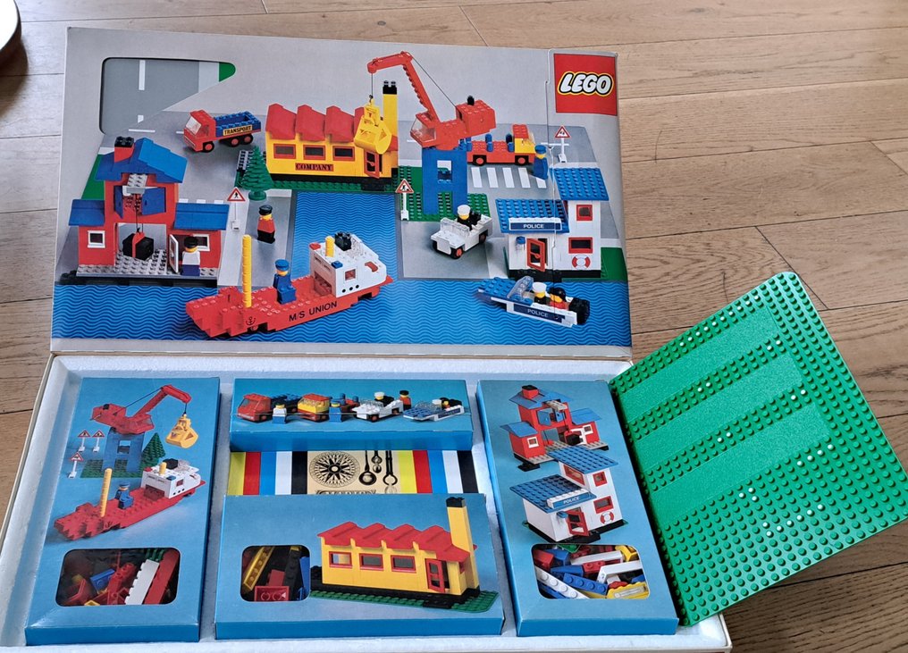 LEGO Set - 364 - Classic Town - 364 #3.2