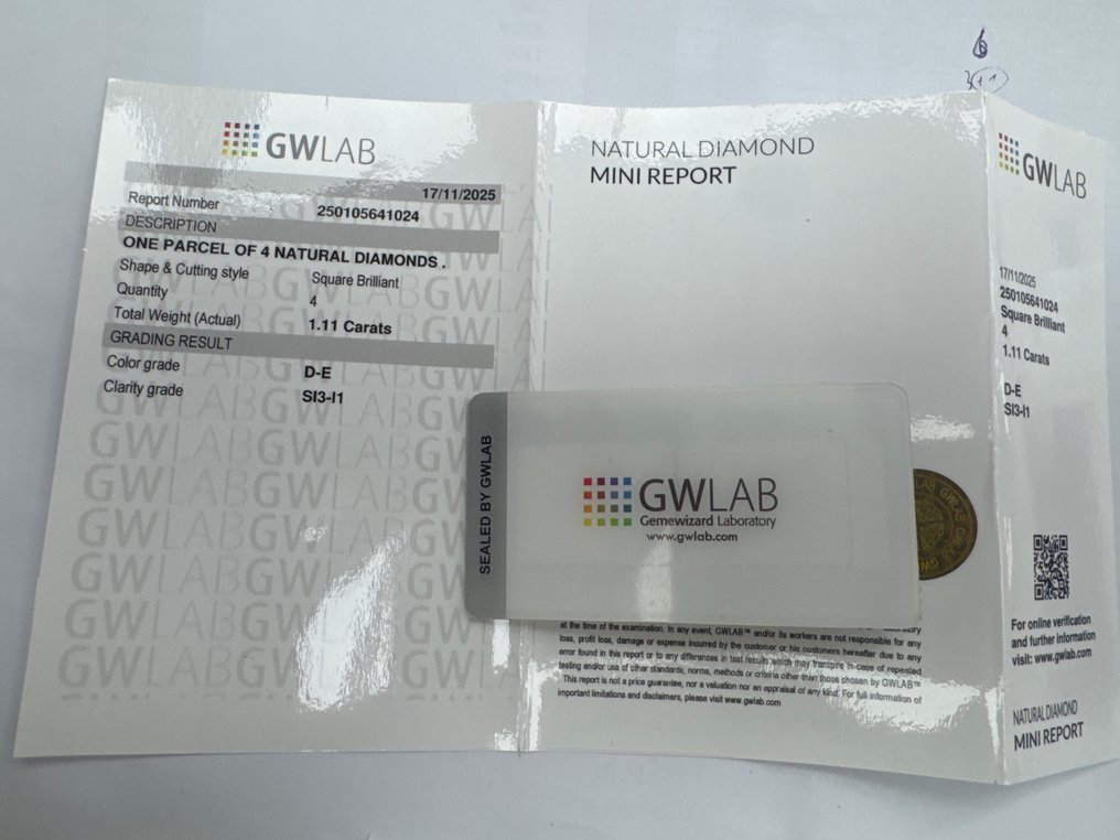 No reserve price - 4 pcs Diamond  (Natural)  - 1.11 ct - Square - D (colourless), E - SI3, I1 - Gemewizard Gemological Laboratory (GWLab) #3.2