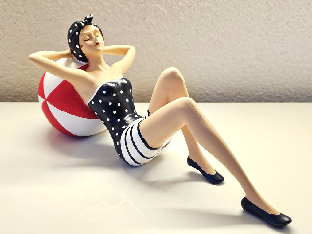 Γλυπτό, Baddame Jaren '50 - 28 cm - ρητίνη #4.3